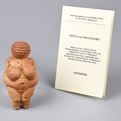 : Replica of the Venus of Willendorf © NHM Vienna, C. Potter 