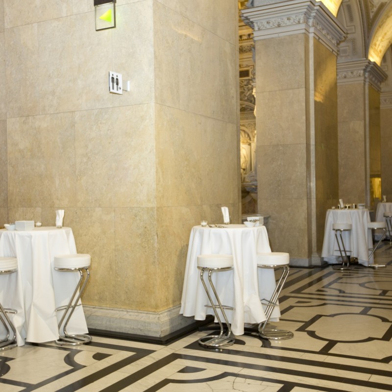 : (C) NHM-WIEN/Momen