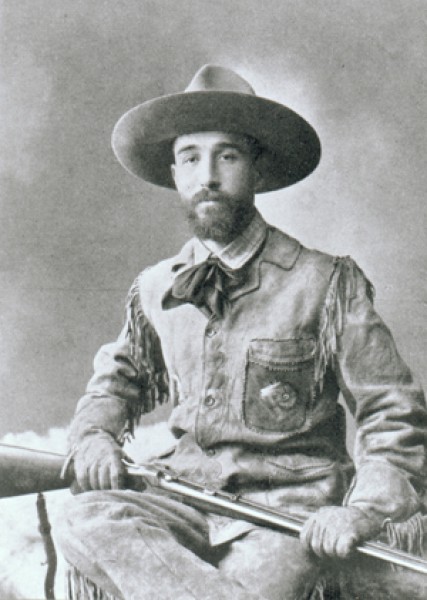 Philipp v. Oberländer (1875-1911). Industrialist. Hunting travels in North America and Africa. His main contribution to the mammal collection was the funding of an excursion by R. Grauer to collect mammals in Central Africa (1909-1911).